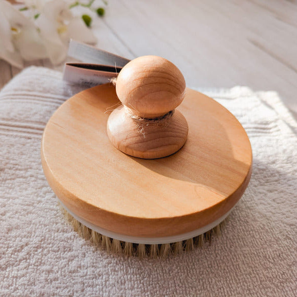 Badebürste mit Massage Noppen und Knauf
